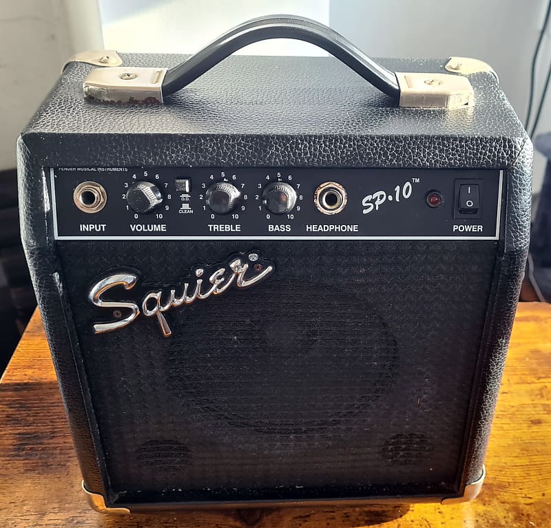 Squire sp10 deals amp price