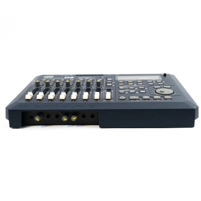Korg D8 8-Channel Digital Recorder Multi-Track with Power Supply image 3