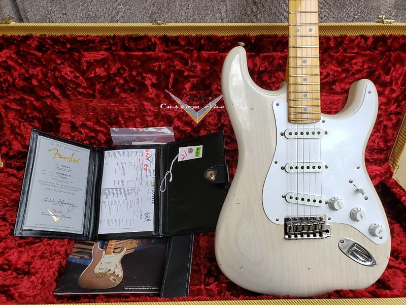 Fender Custom Shop Journeyman Relic Eric Clapton Stratocaster 2017 - 2019  blonde/light cream color