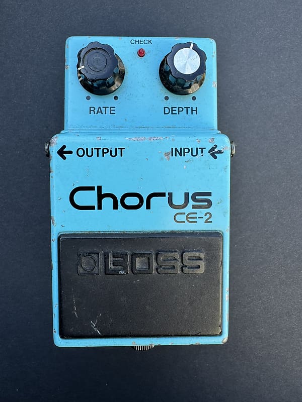 Boss CE-2