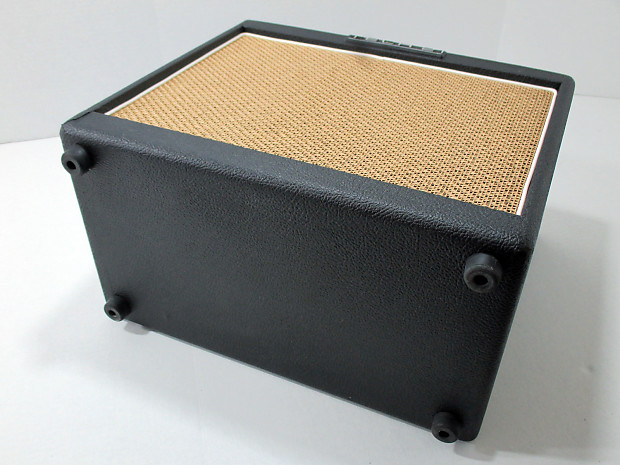 Tech21 Trademark 10 1x8 Combo - Used