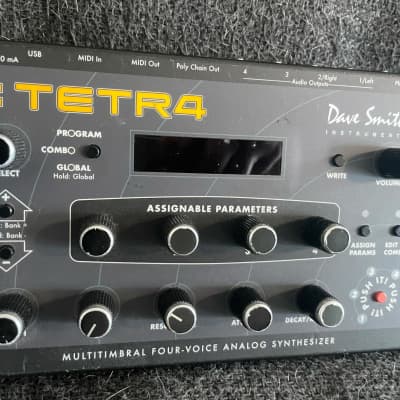 Dave Smith Instruments Tetra Desktop 4-Voice Polyphonic Synthesizer 2009 - 2016 - Black
