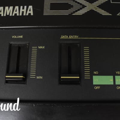 YAMAHA DX7 Digital Programmable Algorithm Synthesizer in Very Good Condition image 10