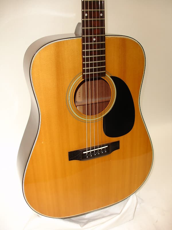 Sigma Guitars DM-3 アコースティックギター Sigma DM-3 - YouTube