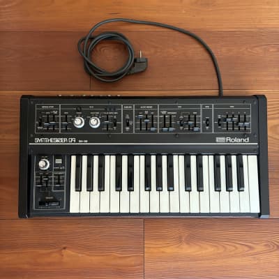 Roland SH-09 32-Key Monophonic Synthesizer 1978 - 1982 - Black
