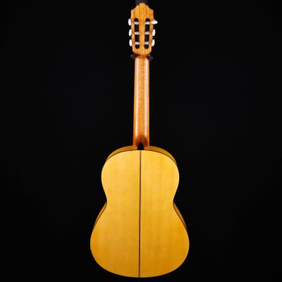 Yamaha CG172SF Nylon String Flamenco Guitar 2lbs 15.4oz image 8