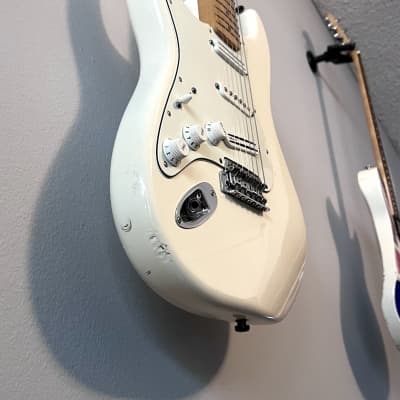 Upgraded (Read) Fender Lefty Left Handed Stratocaster Maple Fingerboard White MIM image 5