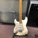 Fender Stratocaster left handed  White