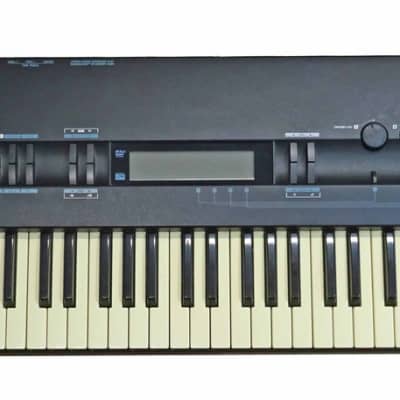 Alesis QuadraSynth Plus Piano