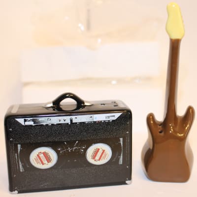 Fender Stratocaster Salt & Pepper Shakers - Amp & Guitar image 2