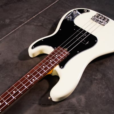 Moon  PB Classic  2022 Vintage white for sale