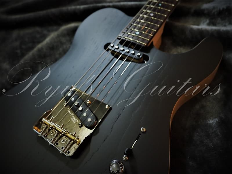 上品】 Saito (Black) S-622TLC Guitars エレキギター