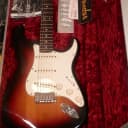 Fender USA 60th Anniversary Stratocaster Sunburst with silver case  2006 Setup for Sale Used Strat