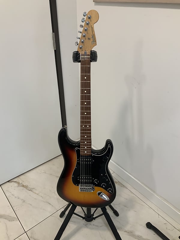 Fender Standard Stratocaster HH 2004 - 2006 | Reverb