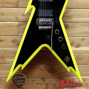 DEAN RAZORBACK 黒/黄色 ハードケース付き DEAN RAZORBACK 黒/黄色 ハードケース付き