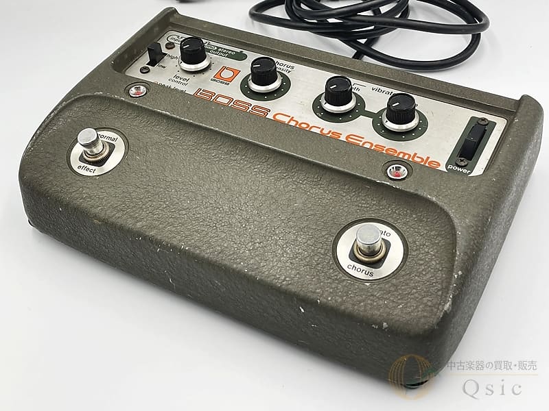 Boss CE-1