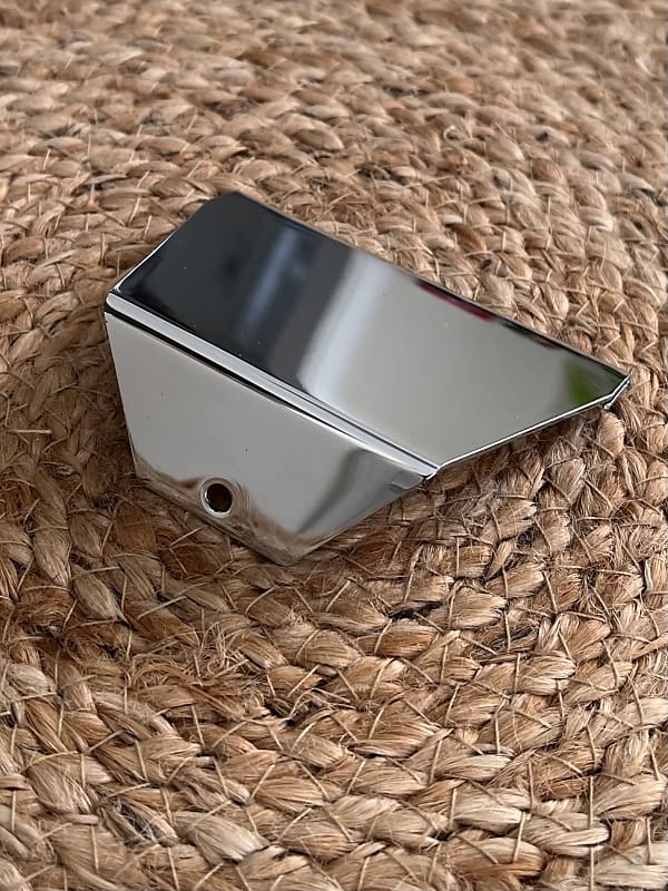 Rickenbacker Tailpiece Bracket For Accent Vibrato Reverb