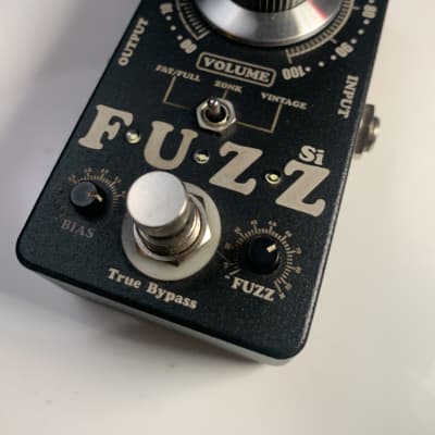 Reverb.com listing, price, conditions, and images for king-tone-minifuzz