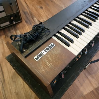 Univox Mini Korg 700 K-1 Synthesizer Vintage 70s Serviced No Issues W/Case image 7