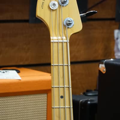 Fender American Professional II Jazz Bass Left-Handed w/ Maple Fretboard - Miami Blue image 4