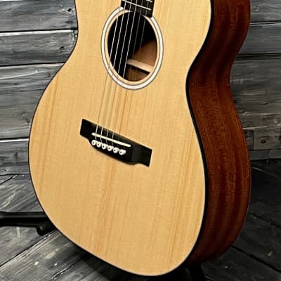 Mint Martin Junior Series 000JR-10 Acoustic Guitar with Martin Bag image 5