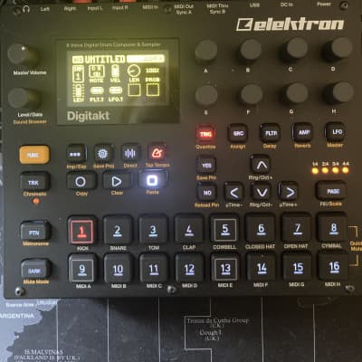 Elektron Digitakt Eight-Voice Digital Drum Computer/Sampler | Reverb