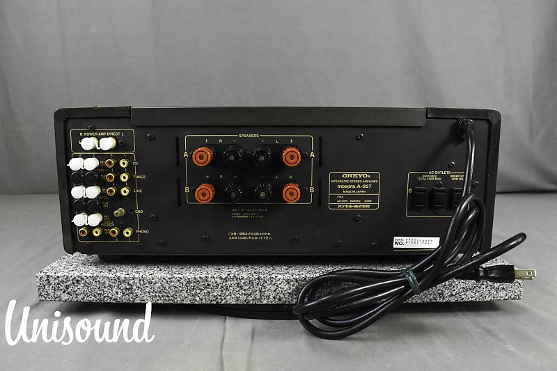 Onkyo Integra A-927 Integrated Stereo Amplifier in Very Good