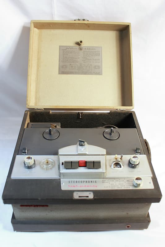 V-M Voice Of Music 700 'Tape-O-Matic' Tape Recorder