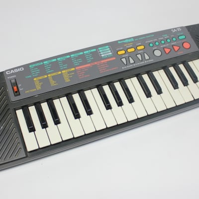 Vintage 90's Casio SA35 PCM Mini Keyboard Synth Portable Battery Operated