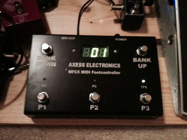 Axess Electronics MFC5 MIDI Footcontroller スイッチャー MIDI