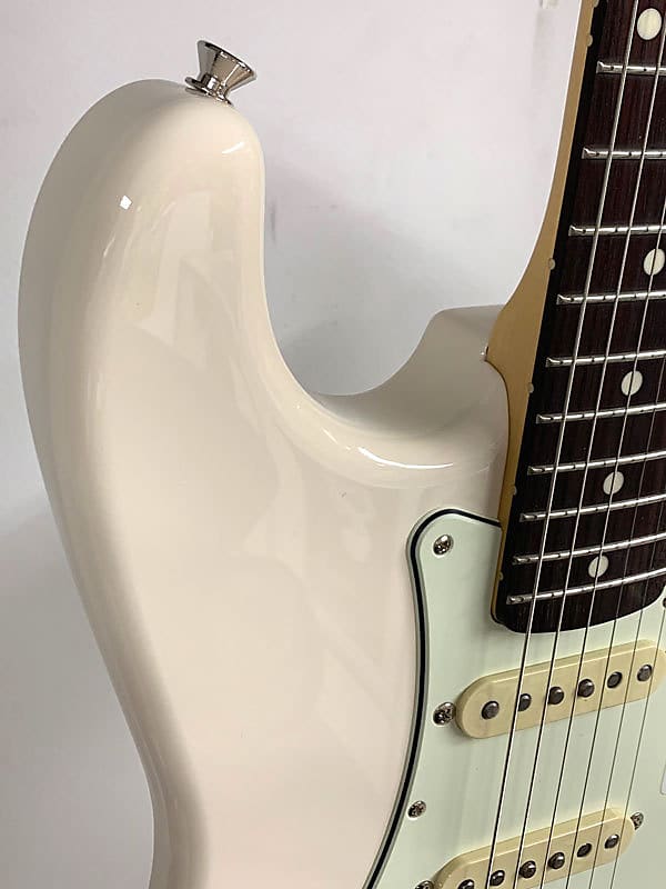 Fender Made in Japan Hybrid 60s Stratocaster HSS SN:3911 ≒3.55kg