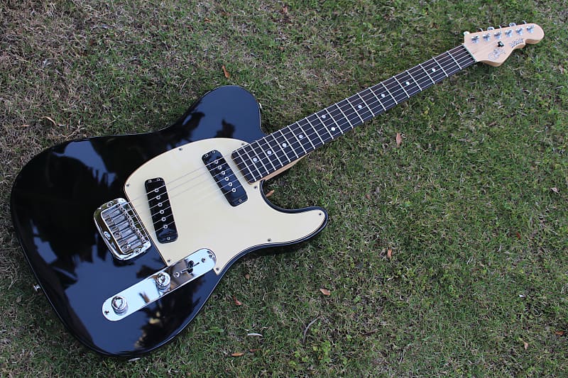 Beautiful 1996 G&L ASAT Special Ebony USA Leo Fender Telecaster Electric  Guitar w/ Hardshell Case!