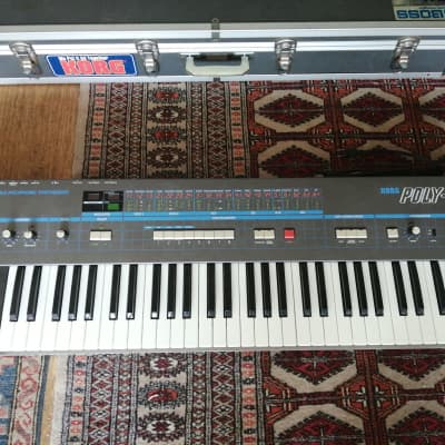 Korg Poly-61  Polyphonic Synthesizer with original flightcase - fully restored image 2