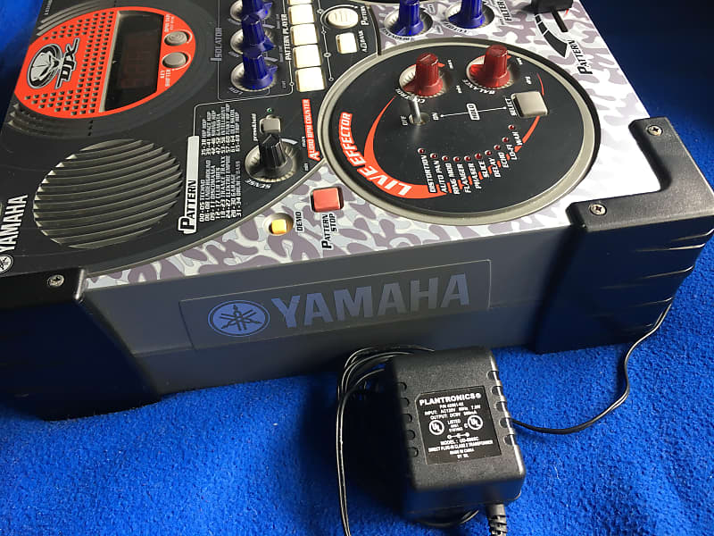 Yamaha DJX-IIb | Vintage Synth Explorer