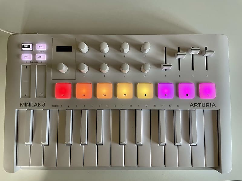 Introducing Arturia's MiniLab 3 Alpine White