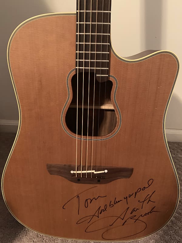 Takamine Takamine Serial number 96011352 RARE!!!Autographed Reverb