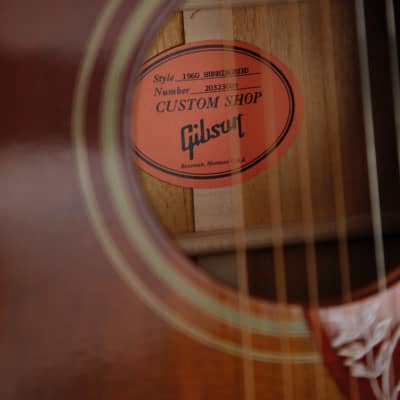 Gibson Custom '60 Hummingbird Reissue Fixed Bridge Acoustic Guitar image 5