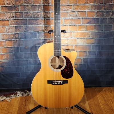 Martin USA Custom Guitar Center Performing Artist Dreadnought Acoustic-Electric w/ OHSC image 2