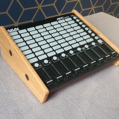 Akai APC Mini Oak Stand (ONLY) from Synths And Wood with VESA Mounting image 4