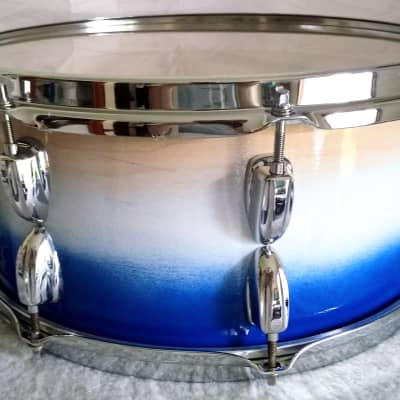 Snare Drum 14 x 6.5" with rings - 60's brass badge Blue White Natural Burst image 6