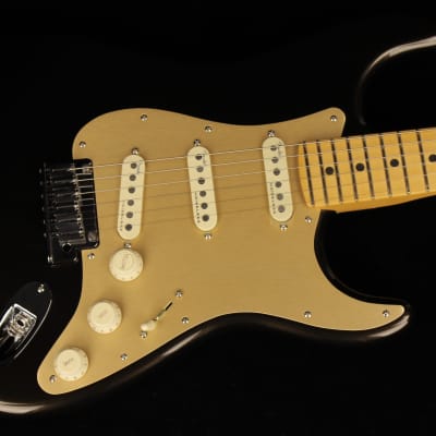 Fender American Ultra Stratocaster - MN TXT (#974) for sale