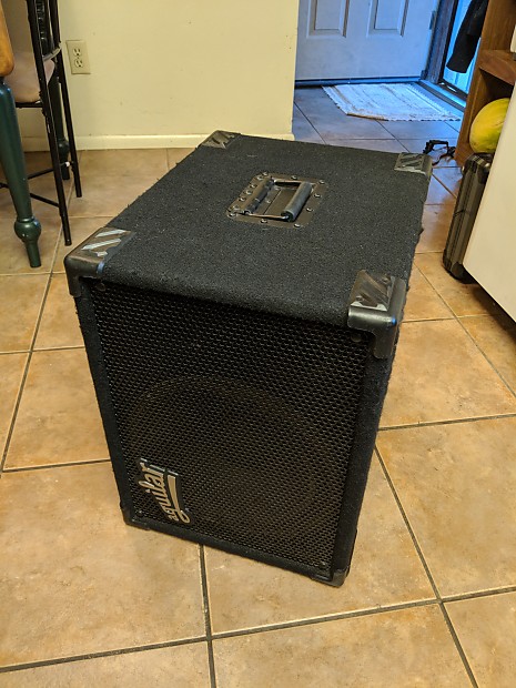Aguilar GS112 ベースキャビネット① Aguilar GS 112 Single 12