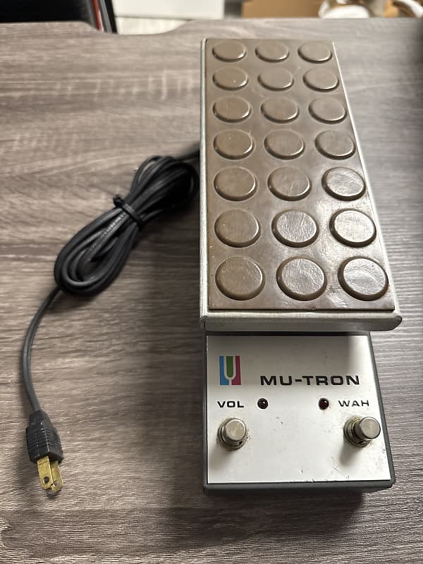 Mu-Tron C-200