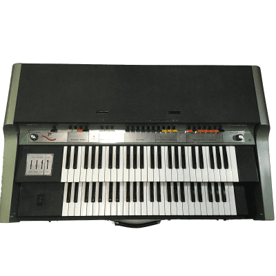 Farfisa VIP-400 49-Key Organ