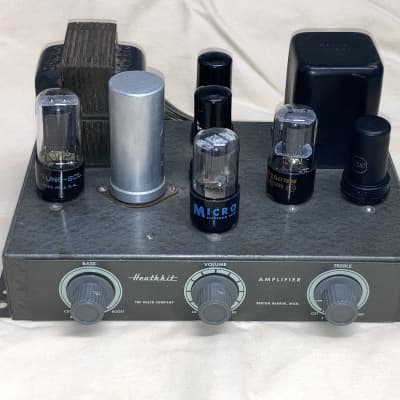 Yamaha A-S301 Stereo integrated amplifier with built-in DAC