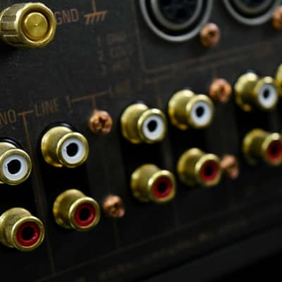 Technics SU-C7000 Stereo Control Amplifier in Very Good Condition image 16