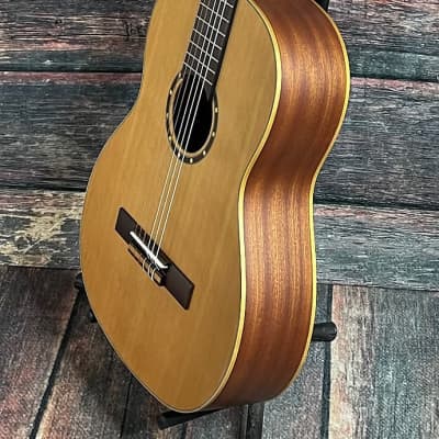 Ortega Left Handed R131L Family Series Pro Nylon String Acoustic Guitar image 3