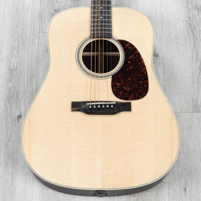 Martin D-16E Acoustic Electric Guitar, Rosewood Back & Sides, Sitka Spruce Top