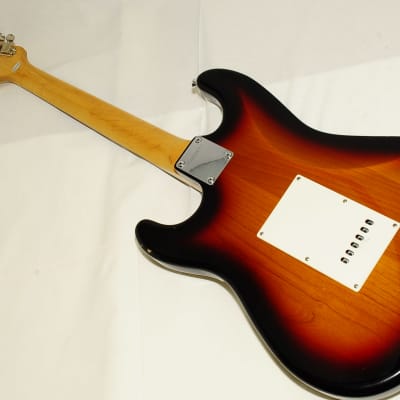 Fernandes Sunburst Electric Guitar Ref No 2152 image 11