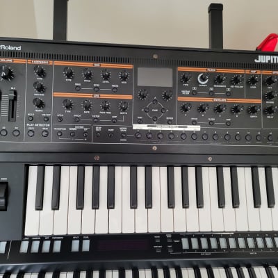 Roland Jupiter-Xm 37-Key Synthesizer with case